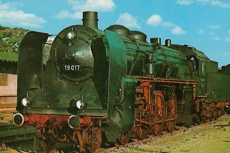 DR Schnellzug-Lokomotive 19 017. Eisenbahn Bestell-Nr. 1234