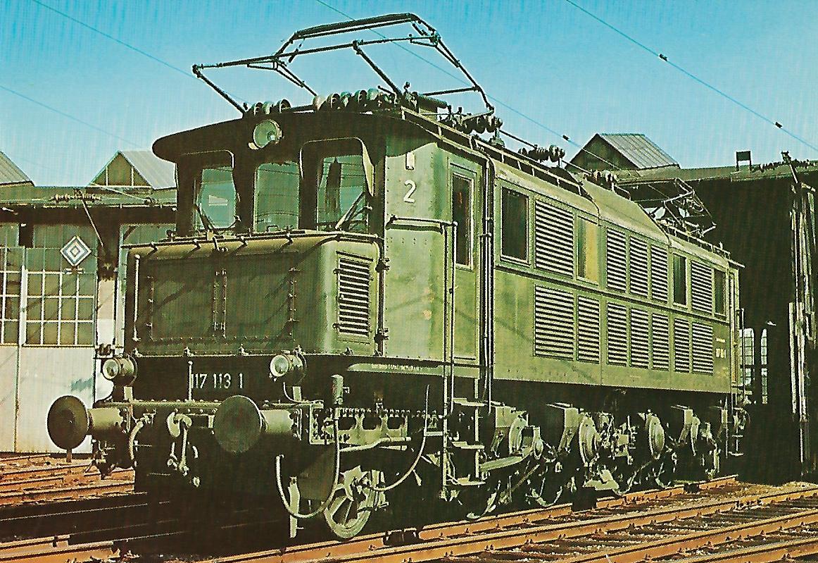 Schnellzug-Lokomotive 117 113-1 der DB im Bw Augsburg. Eisenbahn Bestell-Nr. 5164