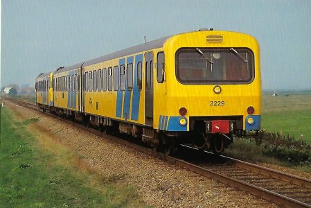 Nederlandse Spoorwegen 3229. Wadloper bei Sneek im September 1983. Eisenbahn Bestell-Nr. 10390