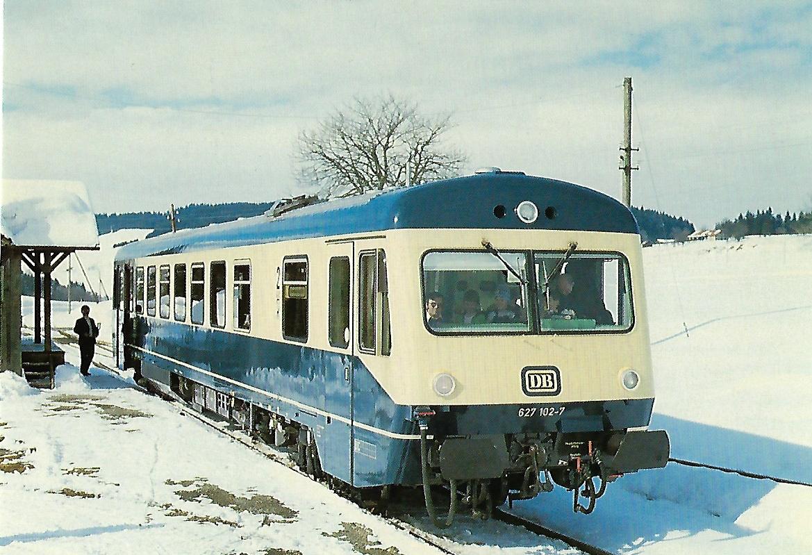 DB, diesel-hydraulischer Triebwagen 627 102-7 im Bhf. Hellengerst. Eisenbahn Bestell-Nr. 10408
