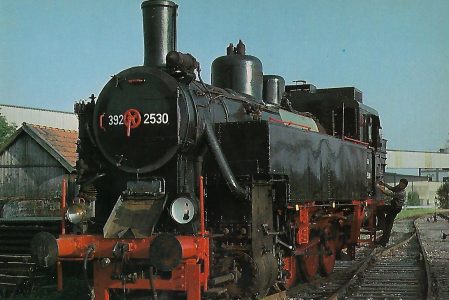 ÖGEG-Dampflokomotive 392.2530 im Bahnhof Ampflwang. Eisenbahn Bestell-Nr. 5312