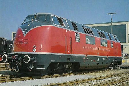 Diesellokomotive V 200 002, 1985 im Bw Mühldorf. Eisenbahn Bestell-Nr. 5322