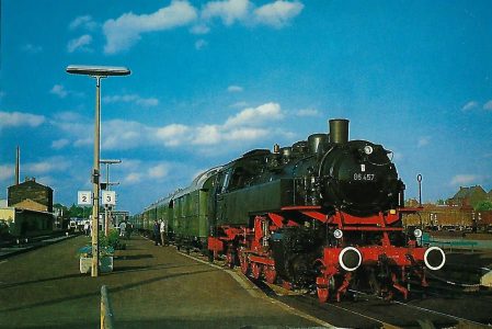 86 457 Dampflokomotive mit Museumszug im Bhf. Nürnberg-Ost. Eisenbahn Bestell-Nr. 5326