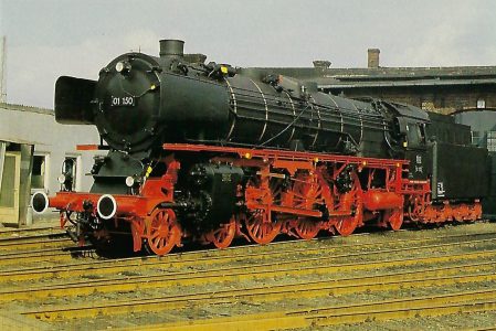 DB, Schnellzug-Dampflokomotive 01 150 im Bw Bielefeld, 1982. Eisenbahn Bestell-Nr. 10422