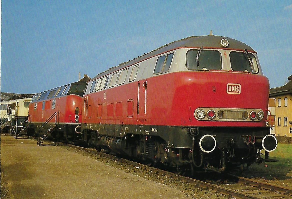 DB, diesel-hydraulische Museumslokomotive V 160 003 in Haltern, 1985. (10456)