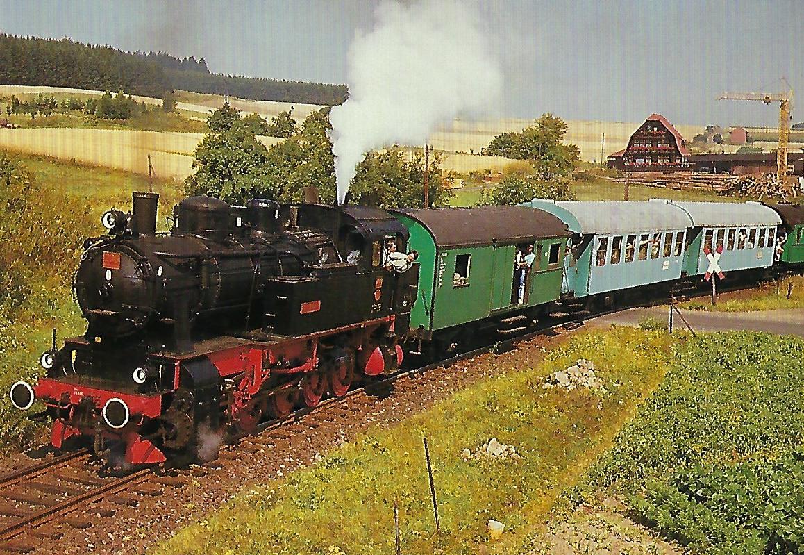 Hessencourrier, Dampflokomotive HC 206 bei Hoof, 1986. (10464)